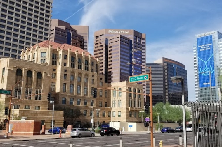Phoenix Braces for 100-Degree Heat Wave as Memorial Day Weekend Approaches