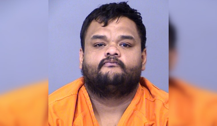 Phoenix Man Accused of Stabbing Girlfriend to Death Surrenders at Arizona Border
