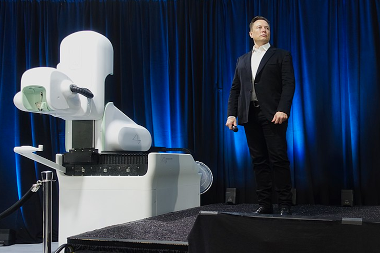Phoenix Pioneers, Musk's Neuralink Begins Brain Implant Trials with Quadriplegic Breakthroughs