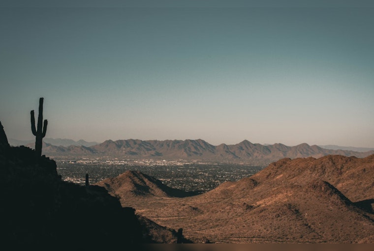 Phoenix Set for a Scorching Week, Residents Brace for 100-Degree Highs