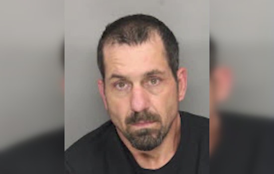 Powder Springs Man Suspected of Squatting and Selling Deceased's Belongings Arrested on Burglary, Theft Charges