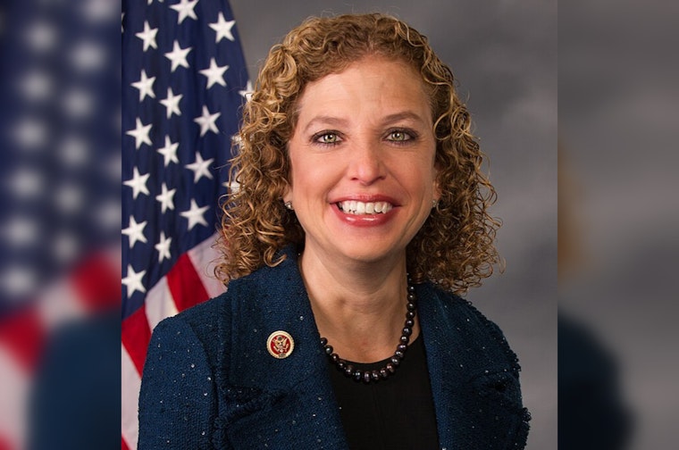 Rep. Wasserman Schultz Hosts Senior Health & Resource Fair in Pembroke Pines on June 10