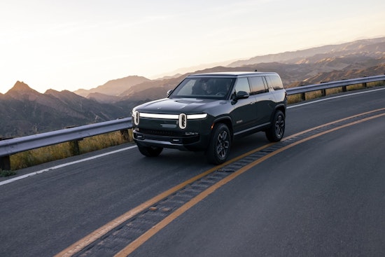 Rivian Ramps Up Illinois EV Production with $827 Million State Incentive Package, Foregoing Georgia Facility Plans