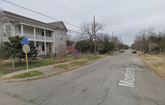 San Antonio Fire Department Battles Blaze in Vacant Home, Sparks Investigation