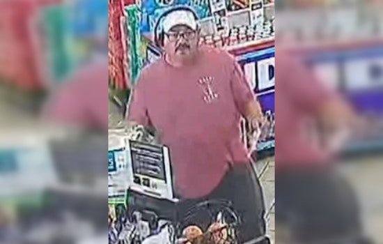 San Antonio Police Search for Suspect in Daylight Knife-Point Robbery at Northwest Side Gas Station