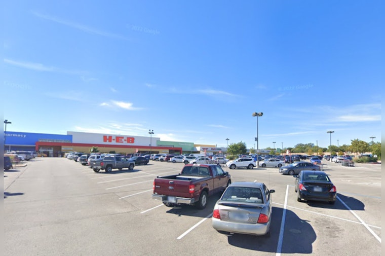 San Antonio Police Search for Suspected Hit-and-Run Driver in H-E-B Parking Lot Incident