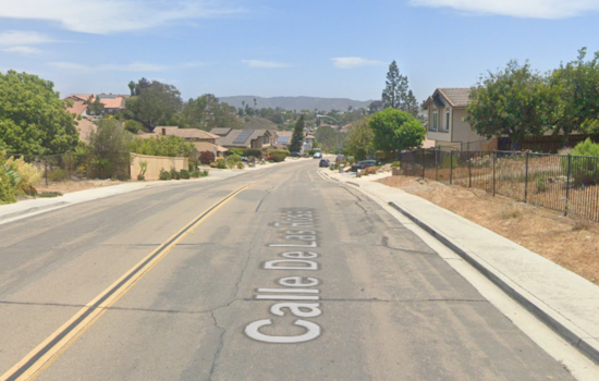 San Diego Sheriff's Department in Active Manhunt for Felony Suspect in Calle De Las Rosas Area