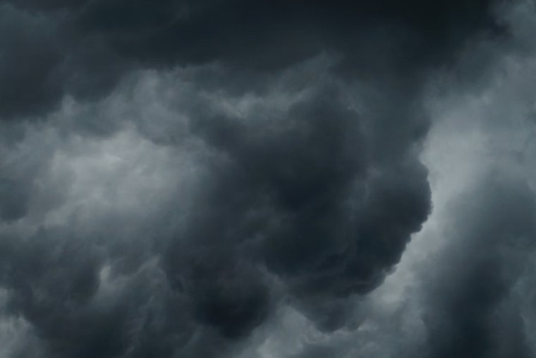Seattle Braces for Cloudy Memorial Day, Rain Expected to Follow, NWS Reports