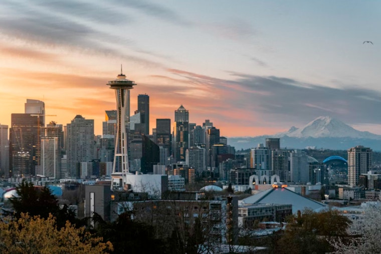 Seattle Welcomes Partly Sunny Skies and Mild Warmth, Variable Rains on the Horizon