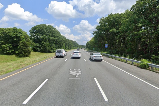 Severe Injuries Reported in Rollover Crash on I-495 Southbound Near Milford
