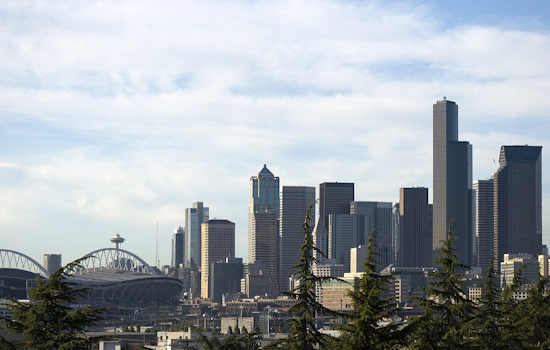 Showers and Clouds Dominate Seattle Weather Forecast, Mild Temperatures Expected
