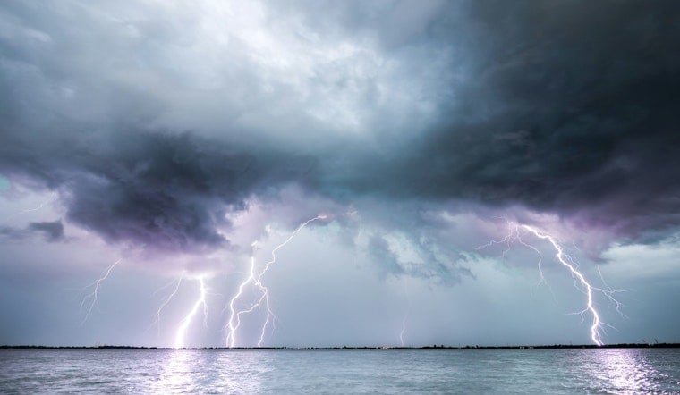Stormy Saturday Ahead for Nashville with Showers and Thunderstorms, Says National Weather Service