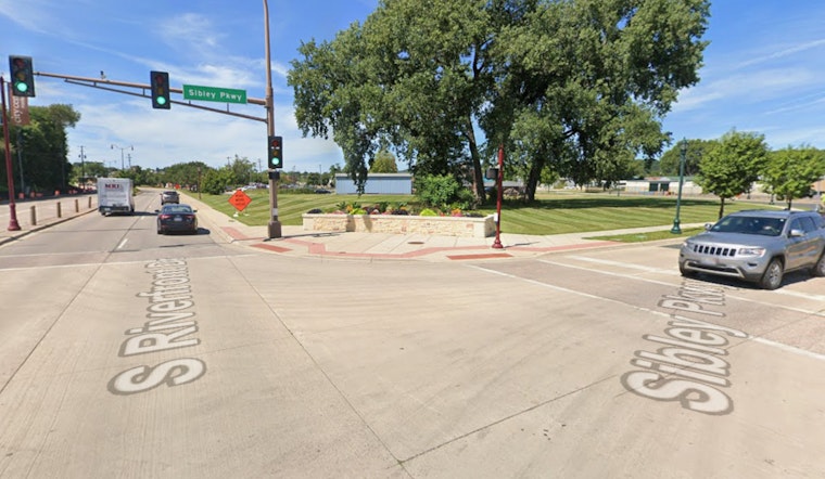 Student Sustains Minor Injuries in School Bus Rear-End Collision in Mankato