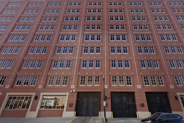 Tablet Tech in Texas Jails Spurs "Love Tax" on Inmates and Families