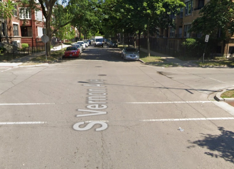 Teen Hospitalized After Being Shot in Chicago's West Woodlawn Neighborhood