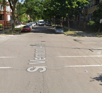 Teen Hospitalized After Being Shot in Chicago's West Woodlawn Neighborhood