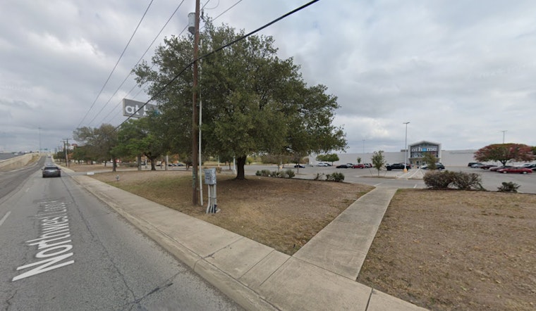 Teen Shot and Robbed While Selling Vintage Clothing in San Antonio, Police Seeking Suspect