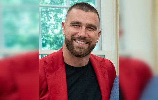 Travis Kelce in Stitches Over Tom Brady's Star-Studded Roast, Brother Jason Kelce Shares Mixed Feelings