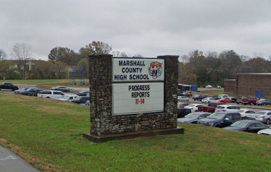 Twin Sisters from Tennessee Sweep Top Honors at Marshall County High School