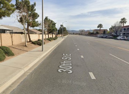 Two Dead in Palmdale After Nissan Altima Striking Tree, LASD Seeks Witnesses