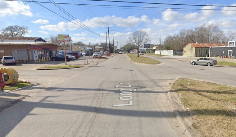 Two Dead, Two Critically Injured After Police Chase Ends in Crash in Southeast Houston