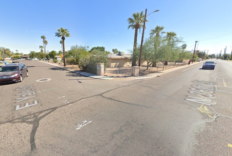 Two Hospitalized Following Exchange of Gunfire at Phoenix Intersection