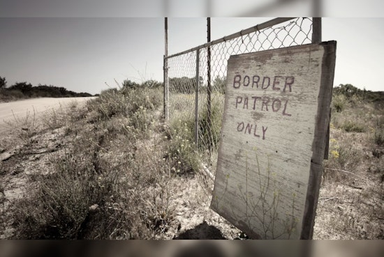 US Border Arrests Dip in April as Mexico Bolsters Enforcement Efforts