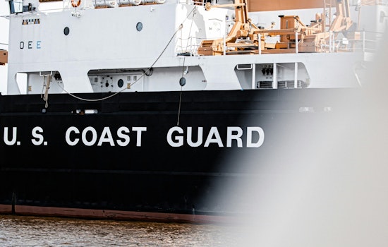 U.S. Coast Guard Heroically Rescues 8 from Sinking Vessel Near Galveston in Challenging Conditions