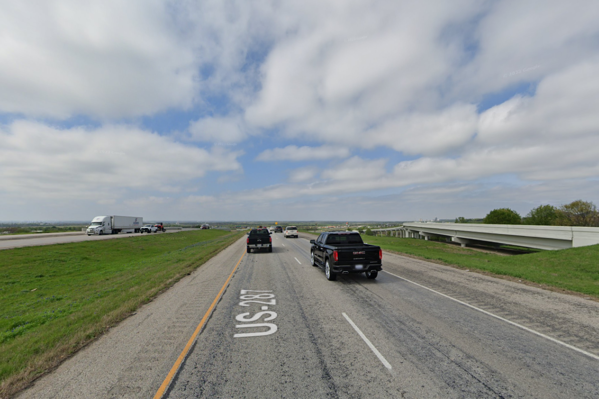 US Hwy 287 in Midlothian Reopens After Cleanup from Commercial Vehicle