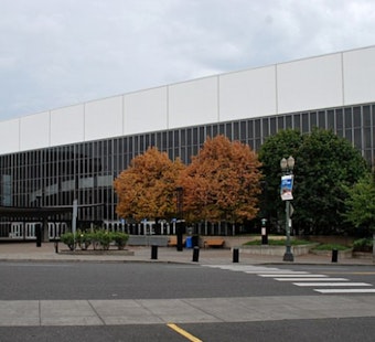 Veterans Memorial Coliseum Faces Potential Transformation as Portland Considers Land Use Proposal