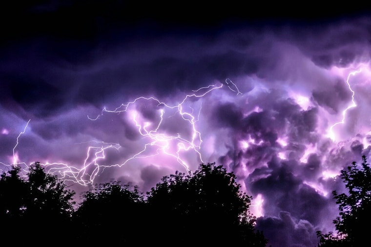 Washington D.C. Braces for Showers and Coastal Flooding, Weather Service Advises Caution