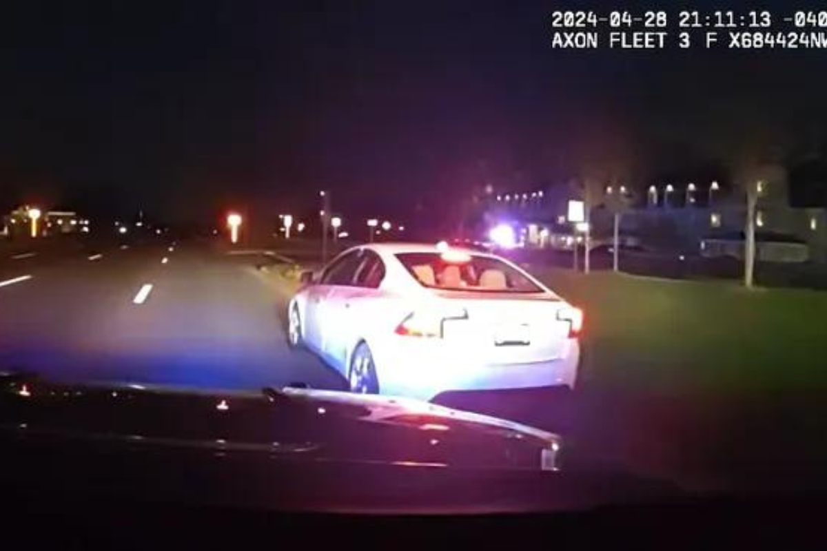 Wixom Man Arrested After Driving Wrong Way in Bloomfield Township, DUI