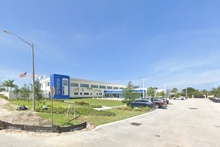 Woman Delivers Late Father's Inert Grenades to Boynton Beach Police, Prompting Evacuation and Bomb Squad Response
