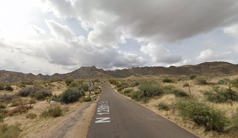 Woman Suffers Serious Injuries in 40-Foot Fall While Rock Climbing on Scottsdale's Tom's Thumb Trail