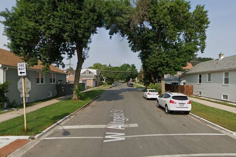 21-Year-Old Woman Grazed by Bullet and Crashes Car in Chicago's Montclare Neighborhood
