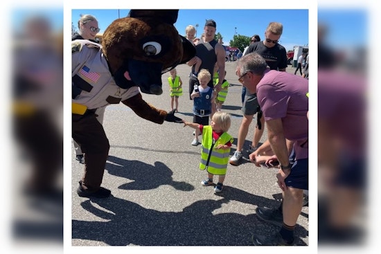 Anoka-Hennepin School District Delights Young Learners with Educational Vehicle Fair at Champlin Park High School