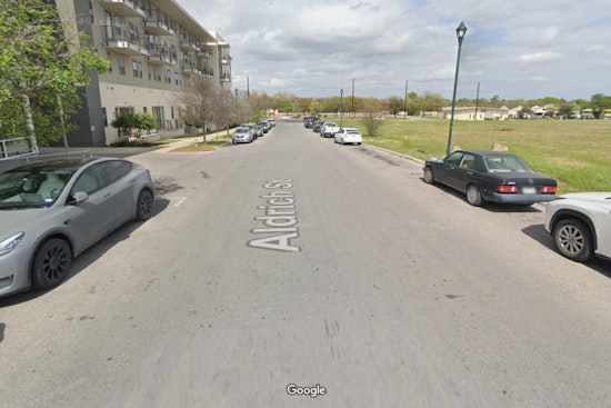 APD SWAT Teams Deployed Near Mueller Neighborhood in Austin, Residents Urged to Avoid Area