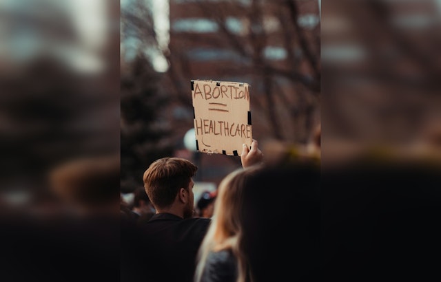 Attorneys Challenge Texas Medical Board's New Abortion Rules for Legal Clarification