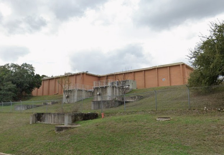 Austin Agencies Rush to Contain Ferric Sulphate Spill Near Ullrich Water Treatment Plant, No Threat to Waterways