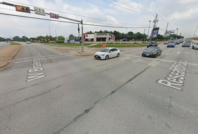 Austin Commuters Face Delays on Research Boulevard Due to Vehicle Fire