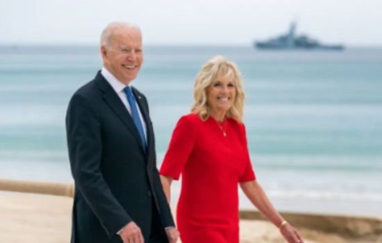 Biden and Trump Battle for Battleground States, First Lady Energizes Senior Voters, Trump Courts Detroit as Verdict Looms