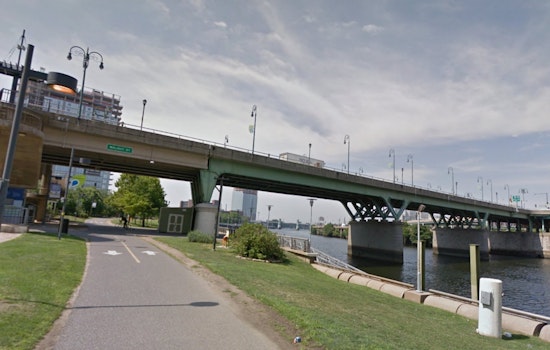 Body of Unidentified Man Recovered from Schuylkill River Near Walnut Street, Philadelphia Police Investigating
