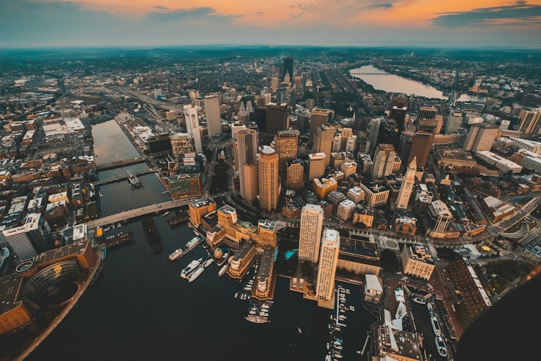 Boston Basks in Sunshine with Temps Rising to the 80s, Rain May Return by Week's End