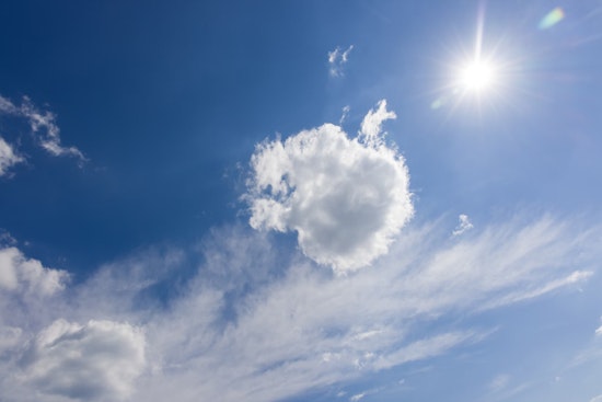 Boston Weekend Weather: Sunny Saturday Ahead, Rain to Follow on Sunday