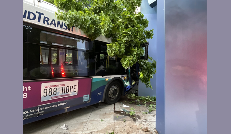 Bus Crash in Downtown Seattle Sends 11 to the Hospital, Communal Efforts Lauded in Wake of Mass Casualty Incident