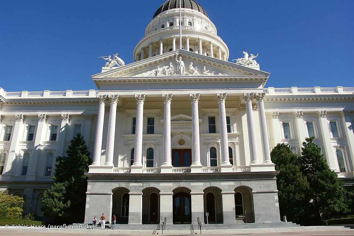 California Makes $470M Pledge for Education, Targets Student Access to - Vimarsana News