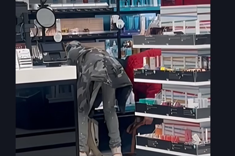 Campbell Police Seek Duo in $5,200 Theft at Kohl's Sephora, Public's Help Requested