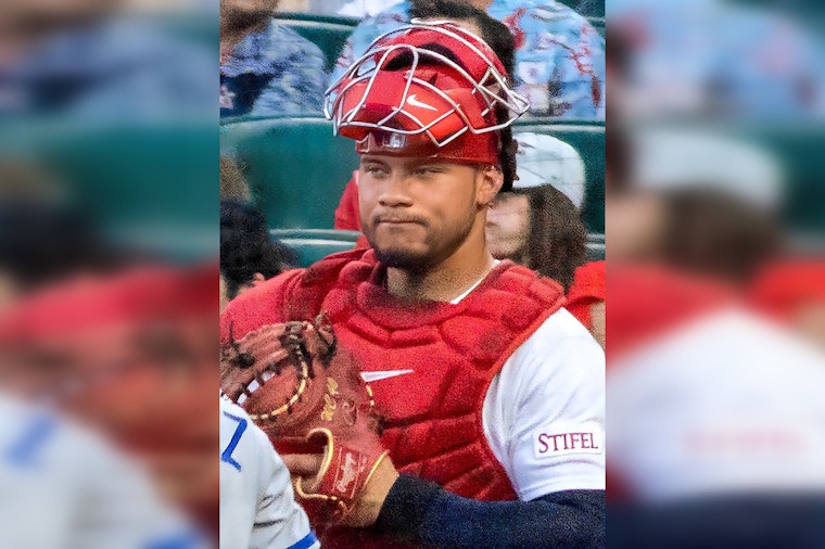 Cardinals' Catcher Willson Contreras Set for an Early Return Against Braves Following Forearm Fracture Recovery