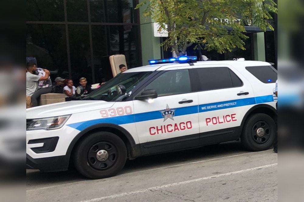 Chicago Confronts Violent Father's Day Weekend, 71 Shot and 9 Fatalities