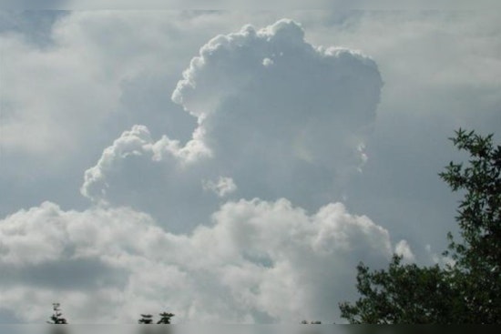 Chicago on Alert for Severe Weather with Thunderstorms and Elevated Flooding Risk